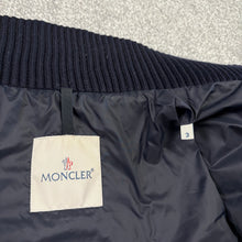 Load image into Gallery viewer, Moncler Albi Navy Size 3
