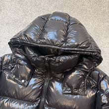 Load image into Gallery viewer, Moncler Maya Black Size 3
