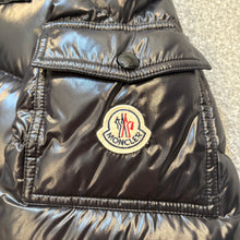 Load image into Gallery viewer, Moncler Maya Black Size 3
