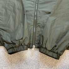 Load image into Gallery viewer, Moncler Grimpeurs Khaki Size 2
