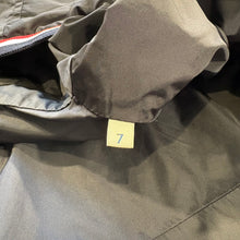 Load image into Gallery viewer, Moncler Anton Navy Size 7
