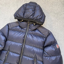 Load image into Gallery viewer, Moncler Grenoble Hintertux Navy Size 4
