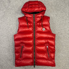 Load image into Gallery viewer, Moncler Bartholome Gilet Red Size 1
