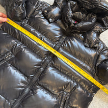 Load image into Gallery viewer, Moncler Maya Black Size 3
