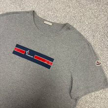 Load image into Gallery viewer, Moncler T-Shirt Grey Size XXL

