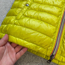 Load image into Gallery viewer, Moncler Gien Gilet Yellow Size 3
