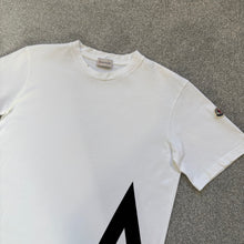 Load image into Gallery viewer, Moncler T-Shirt White Age 14
