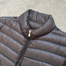 Load image into Gallery viewer, Women’s Moncler Agatelon Black Size 4
