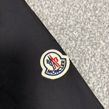Load image into Gallery viewer, Moncler See Overshirt Black Size 5
