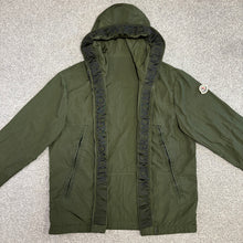 Load image into Gallery viewer, Moncler Scie Windbreaker Khaki Size 3
