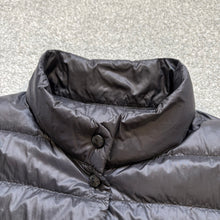 Load image into Gallery viewer, Women’s Moncler Liane Gilet Black Size 3
