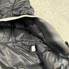 Load image into Gallery viewer, Moncler Avrieux Black Size 2
