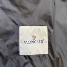 Load image into Gallery viewer, Moncler Anton Black Size 4

