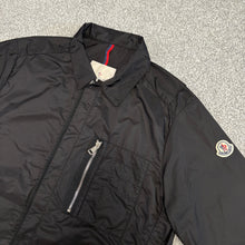 Load image into Gallery viewer, Moncler See Overshirt Black Size 2
