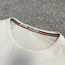 Load image into Gallery viewer, Moncler T-Shirt White Size XXL
