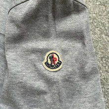 Load image into Gallery viewer, Moncler T-Shirt Grey Size Medium
