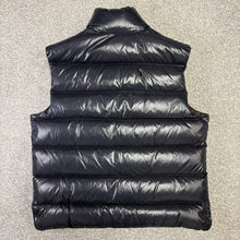 Load image into Gallery viewer, Moncler Tib Gilet Navy Size 3
