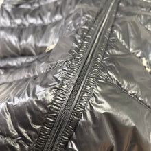 Load image into Gallery viewer, Moncler Gui Gilet Black Size 6
