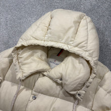 Load image into Gallery viewer, Moncler Montclar Cream Size 2
