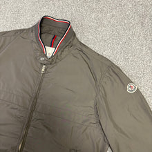 Load image into Gallery viewer, Moncler Albert Grey Size 4
