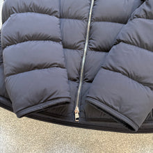 Load image into Gallery viewer, Moncler Cecaud Navy Size 4
