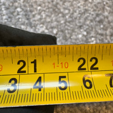 Load image into Gallery viewer, Moncler Cardamine Gilet Khaki Size 1
