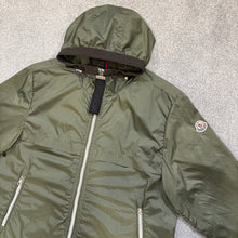 Load image into Gallery viewer, Moncler Alshat Khaki Size 5
