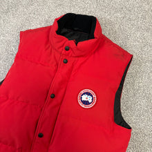 Load image into Gallery viewer, Canada Goose Freestyle Gilet Red Size Small
