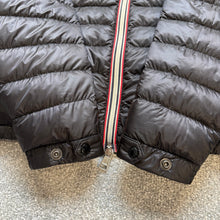 Load image into Gallery viewer, Moncler Daniel Black Size 1
