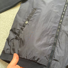Load image into Gallery viewer, Moncler Tricot Navy Size Large
