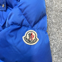 Load image into Gallery viewer, Moncler Lioran Blue Size 2
