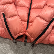 Load image into Gallery viewer, Women’s Moncler Bandama Pink Size 2
