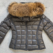 Load image into Gallery viewer, Women’s Moncler Armoise Grey Size 1
