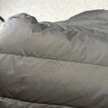 Load image into Gallery viewer, Moncler Cheval Dark Grey Size 5
