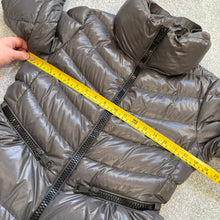 Load image into Gallery viewer, Women’s Moncler Miriel Grey Size 1
