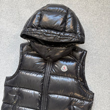 Load image into Gallery viewer, Moncler Lacet Gilet Black Size 2
