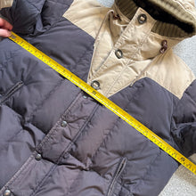 Load image into Gallery viewer, Moncler Beaumont Beige &amp; Navy Size 5
