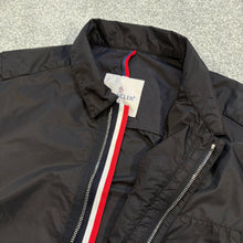 Load image into Gallery viewer, Moncler See Overshirt Black Size 5
