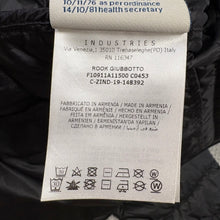 Load image into Gallery viewer, Moncler Rook Black Size 3
