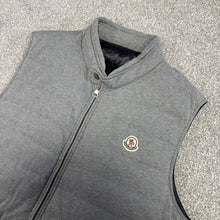 Load image into Gallery viewer, Moncler Gerard Gilet Grey Size 5
