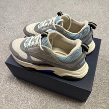Load image into Gallery viewer, Dior B22 Baby Blue EU45 (UK11)

