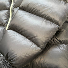 Load image into Gallery viewer, Moncler Arves Black Size 4
