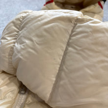 Load image into Gallery viewer, Moncler Alberic Cream Size 4
