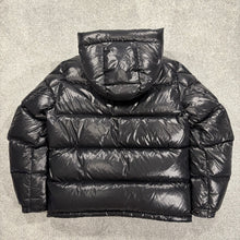 Load image into Gallery viewer, Moncler Ecrins Black Size 2
