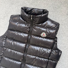 Load image into Gallery viewer, Women’s Moncler Ghany Gilet Black Size 1
