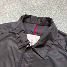 Load image into Gallery viewer, Moncler See Overshirt Black Size 2
