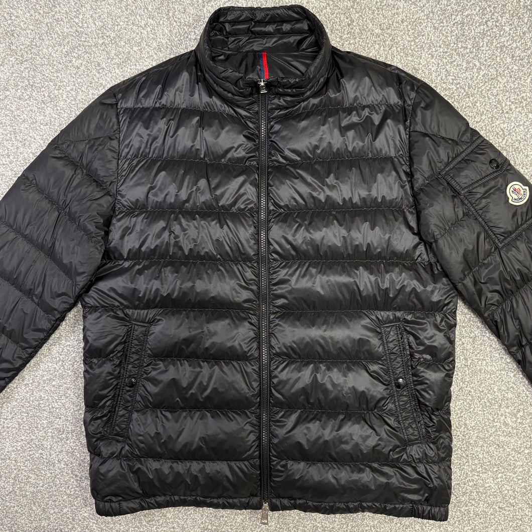 Moncler Lambot Black Size 4