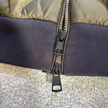 Load image into Gallery viewer, Moncler Maglia Gilet Khaki &amp; Navy Size Large
