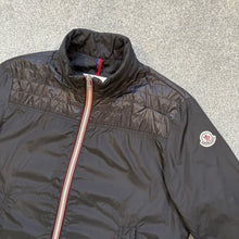Load image into Gallery viewer, Moncler Portneuf Black Size 3
