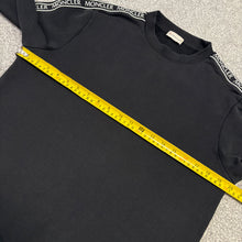 Load image into Gallery viewer, Moncler Sweatshirt Black Size Small
